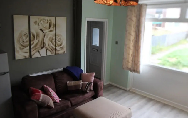 ADVO Lovely 2 rooms accommodation Leeds
