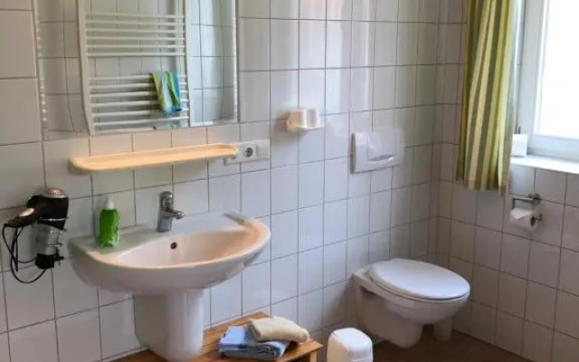 Apartment 4