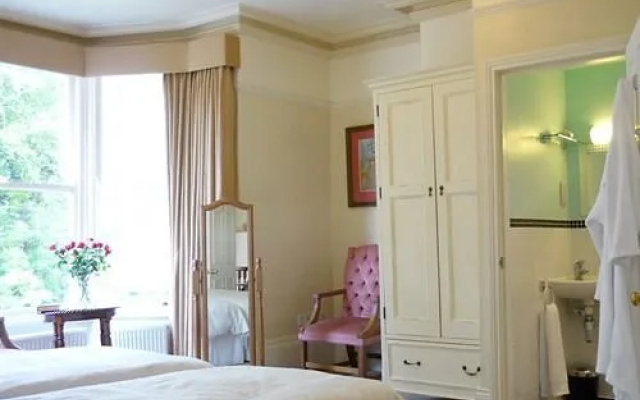 Alpine Lodge Guest House