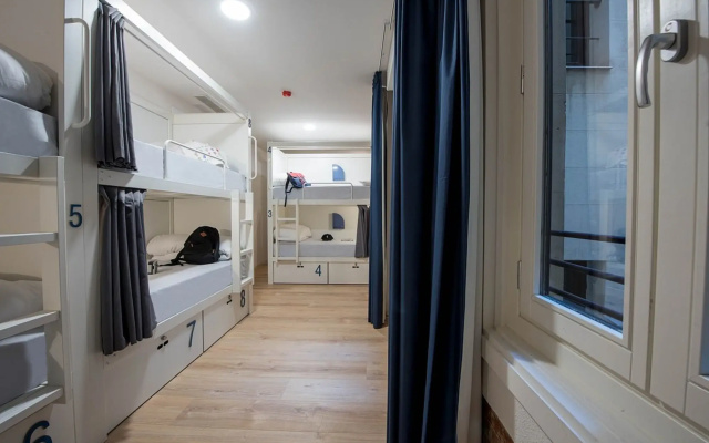 Room Gran Vía