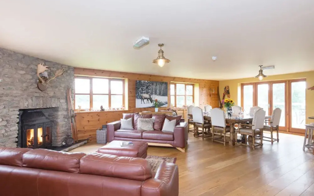 Big Bear Lodge