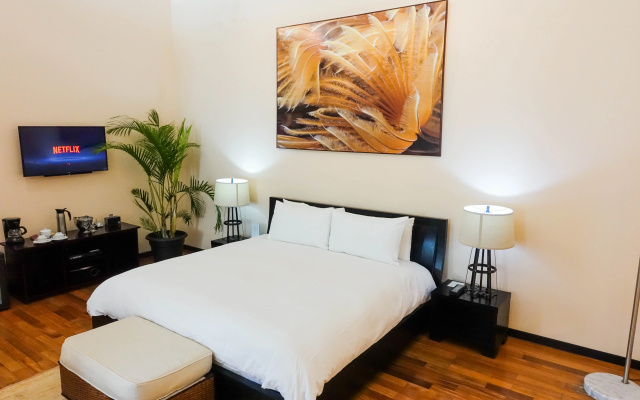 Gaia Hotel And Reserve