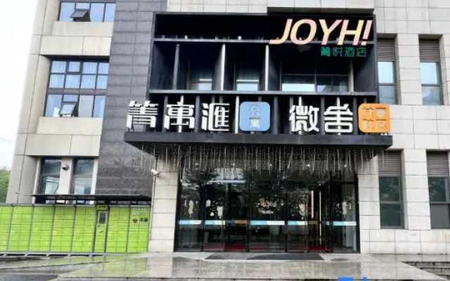 Joyous Hotel