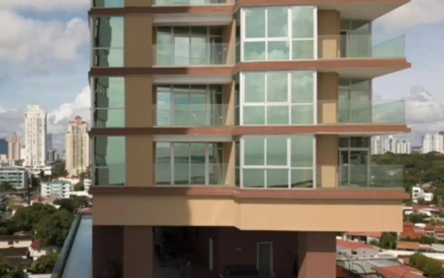 Espectacular Apartamento con Piscina en Panamá