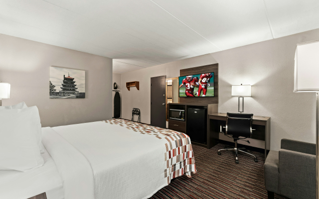 Red Roof Inn Reading