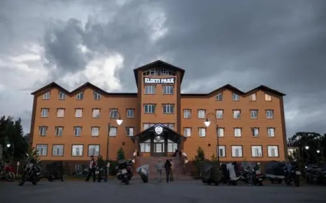 Elikti Park Hotel