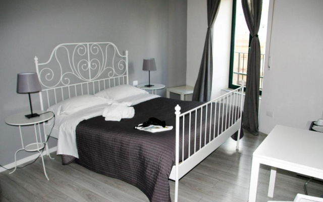 Del Toscano Home