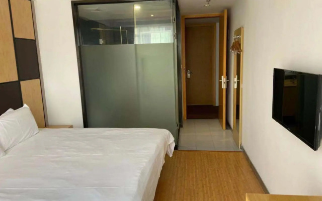 Hanting Hotel Shanghai Luoshan Road Subway Station