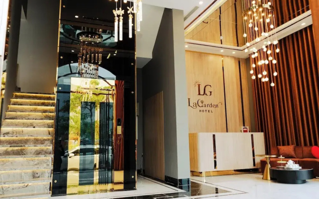 La Garden Hotel Van Don by Bayluxury