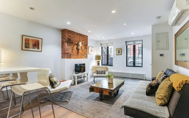 Shared Yard Space! Garden-level Unit in Bed-stuy