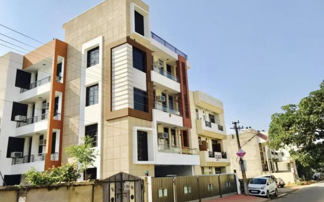 BluO 1BHK Jaipur - Terrace Garden, Lift, Parking