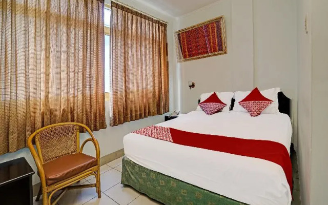 Oyo 91805 Hotel Wisma Bari