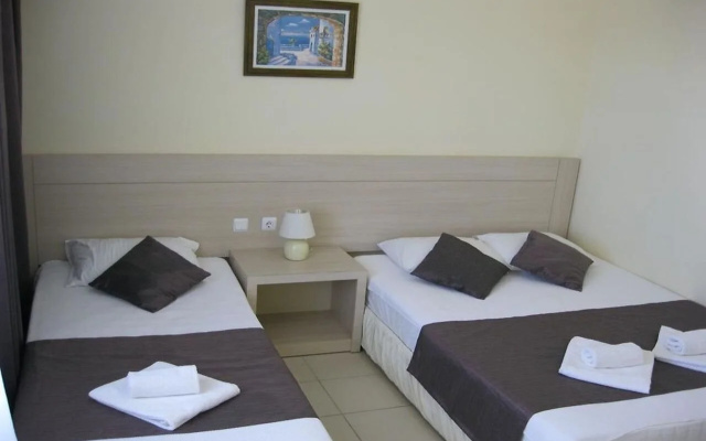 Отель As Queen Beach Hotel