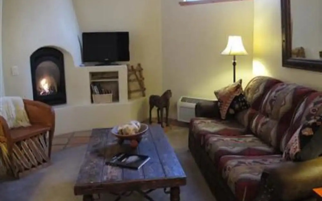 The Abiquiu Inn
