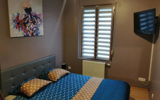 Agreable Maison de 100m2 Avec Son Parking Privatif