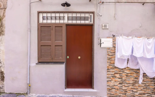 Miracoli 60 in Naples