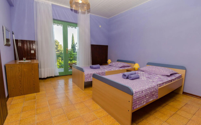 Vinko - 80 m from beach - A1(4+2)