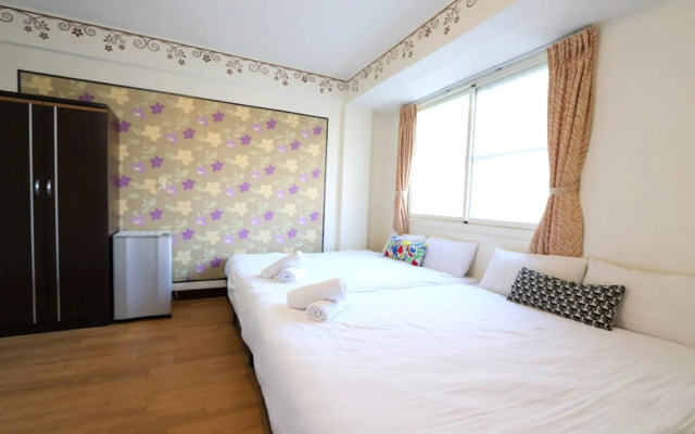 Fengjia No 5 Hostel
