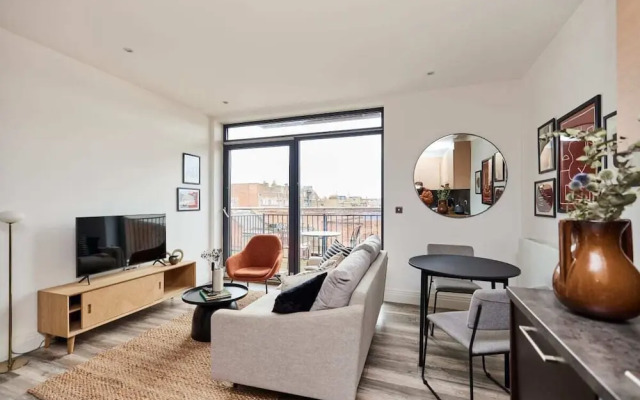 The Wembley Crib Lovely 1bdr Flat With Balcony