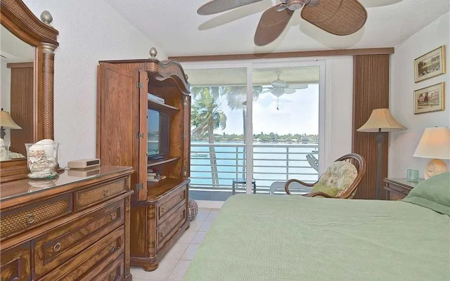 Bahia Vista 8414 - Two Bedroom Condo