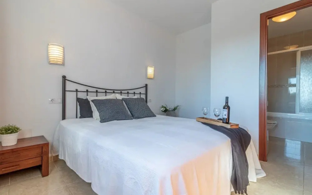 Villa in Empuriabrava With Private Pool
