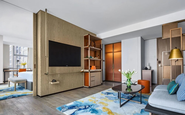 Hangzhou Huaxia Center Hotel, Vignette Collection by IHG