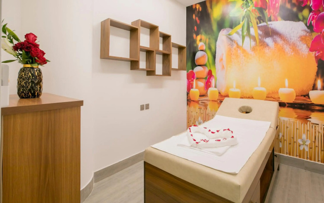 Luxury Night Hotel