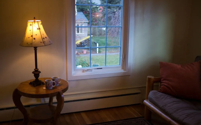 A Wildflower Inn Bed & Breakfast