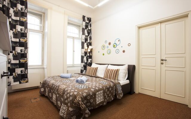 Апартаменты Vltava Apartments Prague вид на фасад
