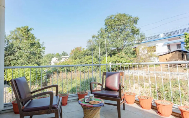 SaffronStays Kaivalya - pet-friendly sustainable mudhouse