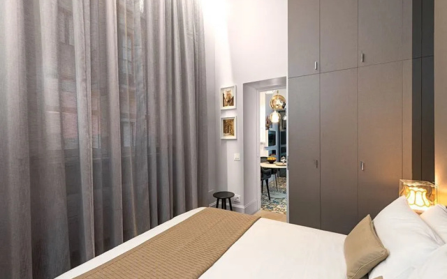 Varo' Apartment