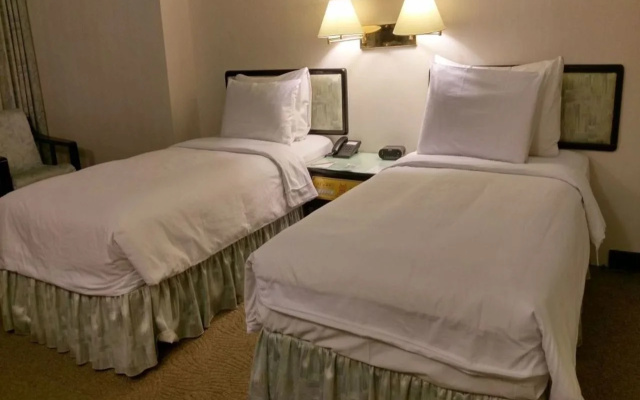 Premier Hotel