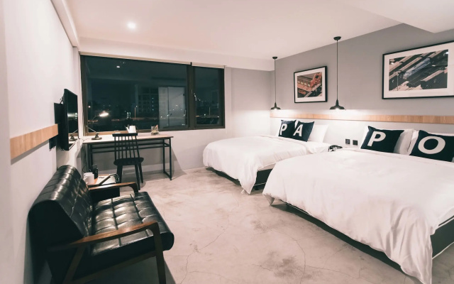 Papo'a Hotel