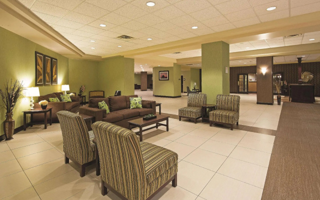 DoubleTree by Hilton Salisbury