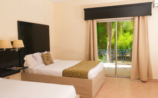 Kaliko Beach Club - All Inclusive Resort