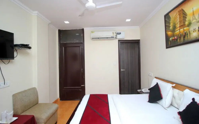 OYO 4883 Duke Hotel