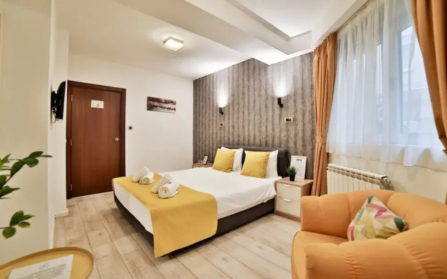 Garni House 46 Plus