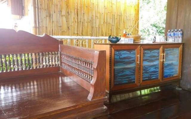 Cast Away  Homestay
