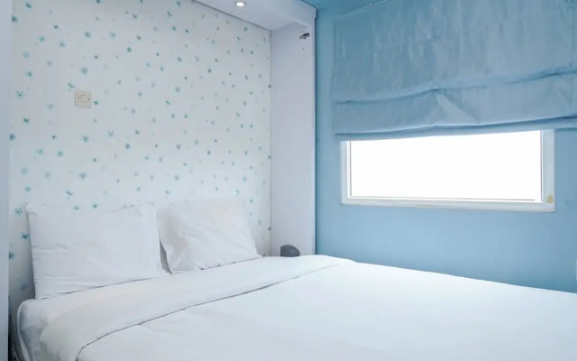 Best Comfy and Modern 2BR Green Pramuka Apartment