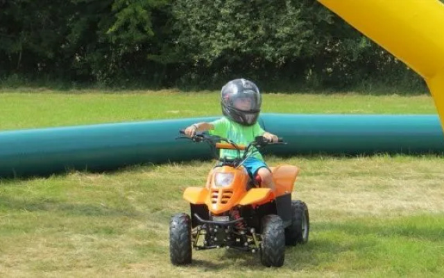 Darling Buds Farm