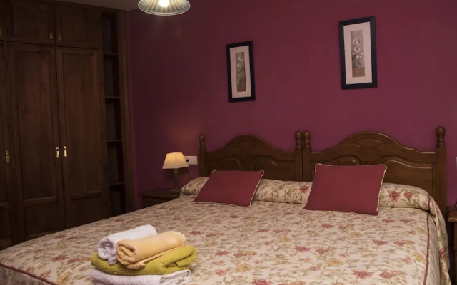 Apartamentos la Regoria