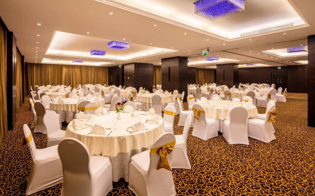 Corp Amman Hotel