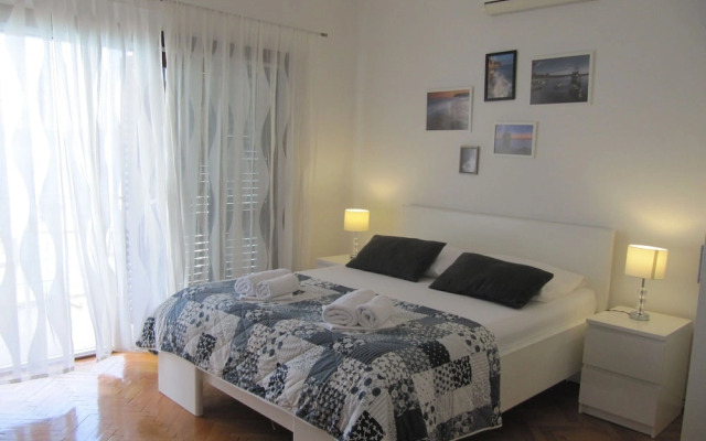 Rooms Falcon