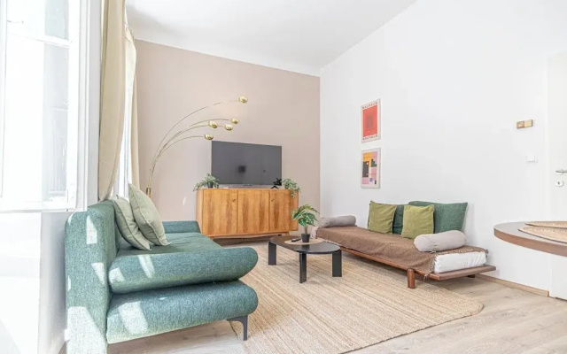 Modern 1BR With 1LR Long Stay in Vienna