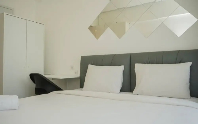Nice And Homey Studio Room At Sky House Bsd Apartment