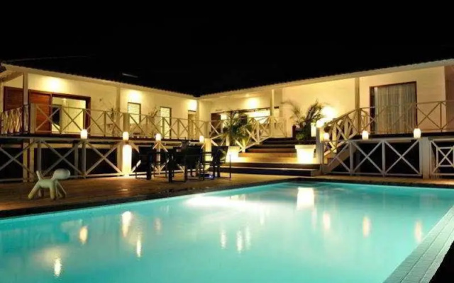 Boca Gentil Apartments & Villas