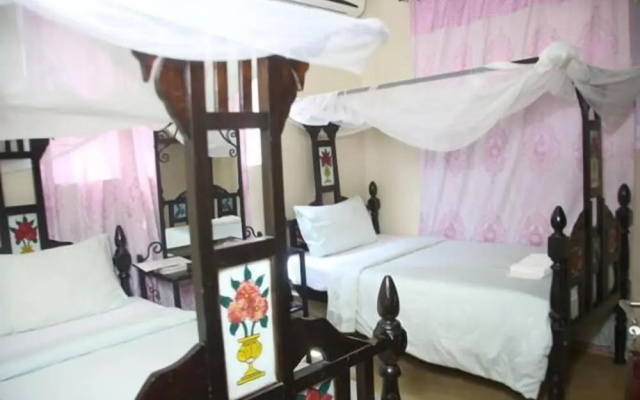Kays Lodge
