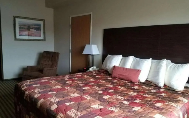Bowman Inn & Suites