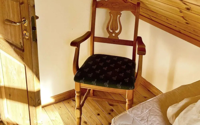6 Person Holiday Home in Foldroyhamn