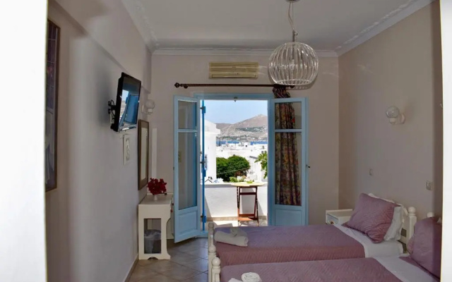 Minoa Hotel